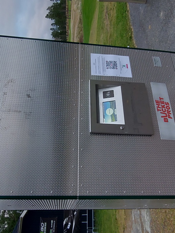 Vi behöver hjälp med inkastning av bollar vid Driving Rangen nu på söndag 16 november!